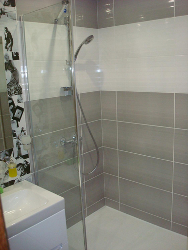 Bathroom 2, Apartment on Privokzalnaya 2/1, Vinnyts'ka