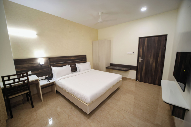 Bedroom 3, Avenue 11 Premium Stays, Madurai