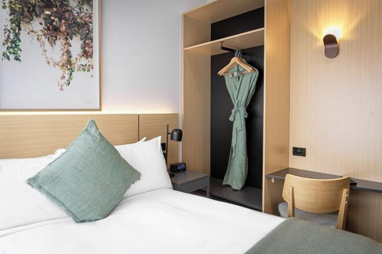 Bedroom 11