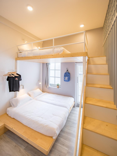 Bedroom 9