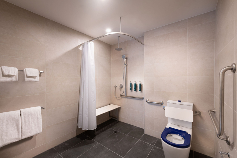 Bathroom 5, Doubletree By Hilton Hobart, Hobart