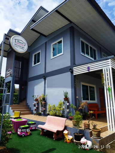 Ruenvara Guest House, Muang Nan