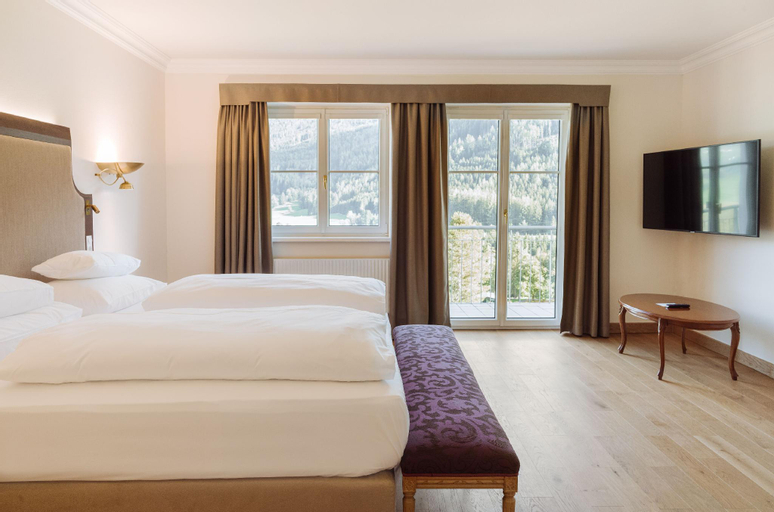 Bedroom 9