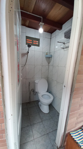 Bathroom 3