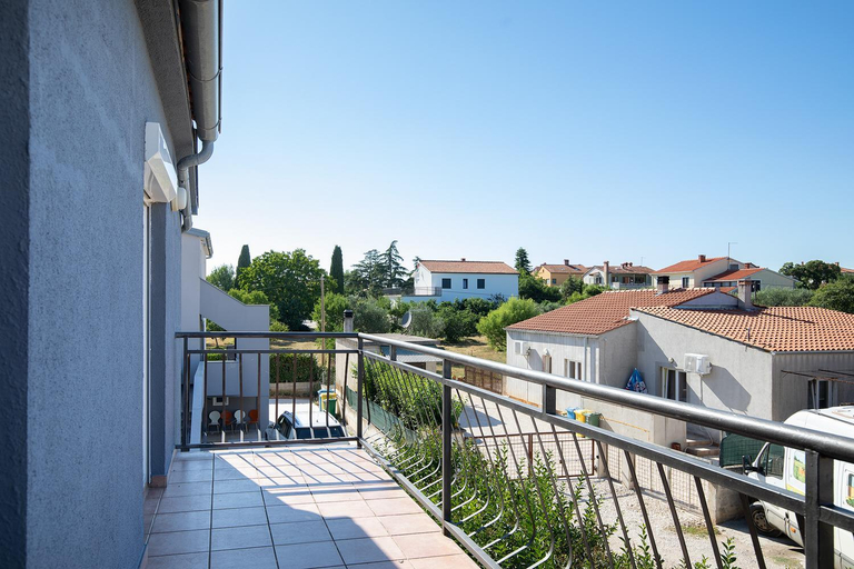 Others 5, Villa Papillon - top ausgestattete Ferienoase, Pula
