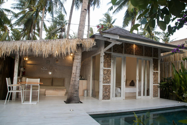 Swimming Pool 12