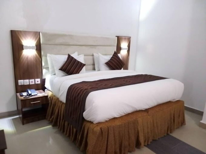 Bedroom 3, Trendy Hotel and Suites, Yenegoa