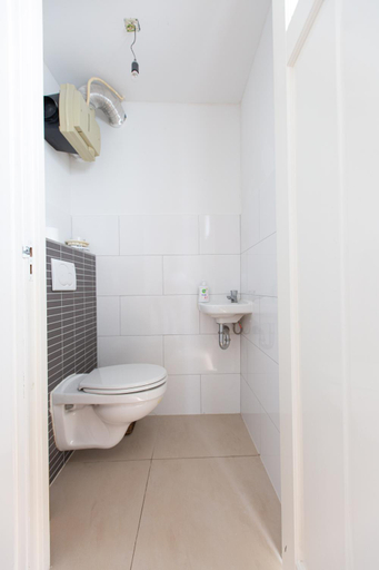 Bathroom 2, Big Room, Amsterdam