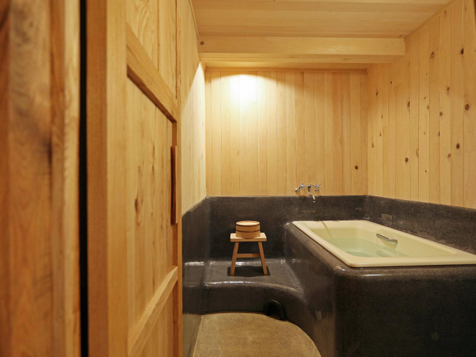 Bathroom 3, RONENAI BASE, Biei