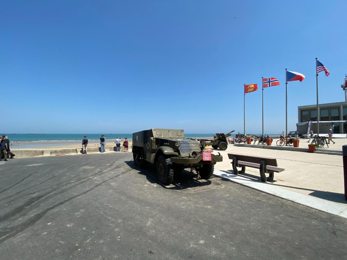 Others 4, Apartment in Arromanches near Sandy Beach, Calvados