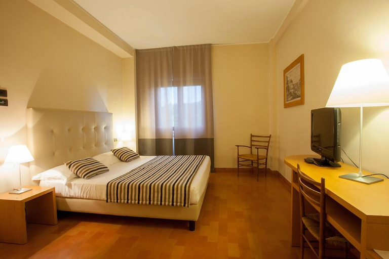 Bedroom 10