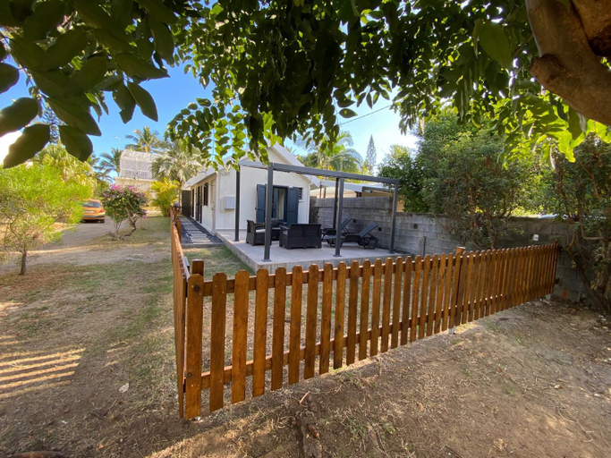3, Villa & Bungalow 'Coco des sables' les pieds dans l'eau, Saint-Paul