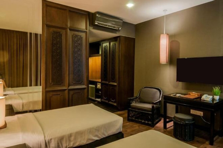 Bedroom 23