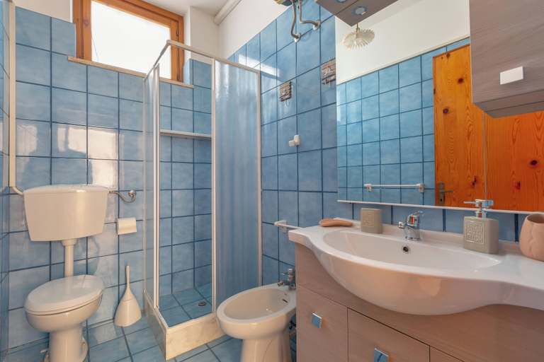 Bathroom, 3886 Villino Paradiso by Babarhouse, Lecce