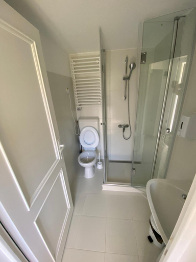 Others 5, Pixel Guesthouse, Targu Secuiesc