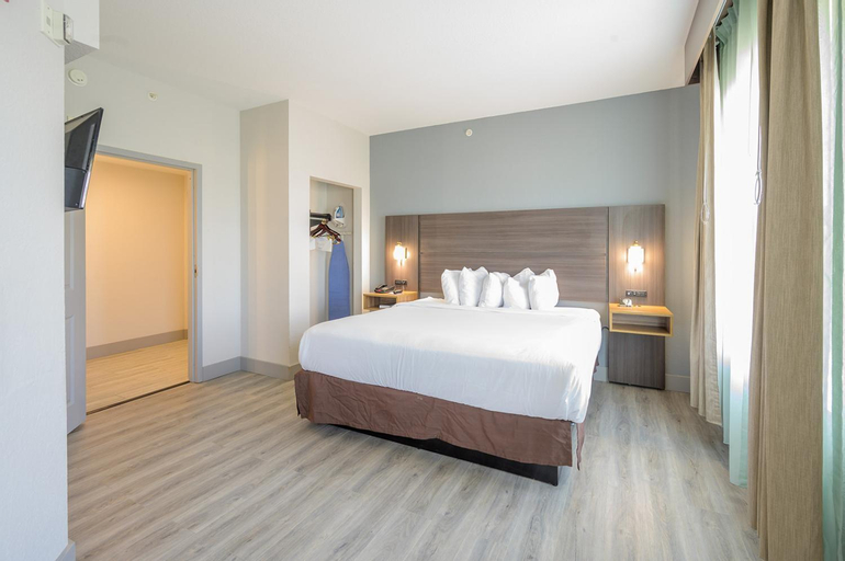 Bedroom 9