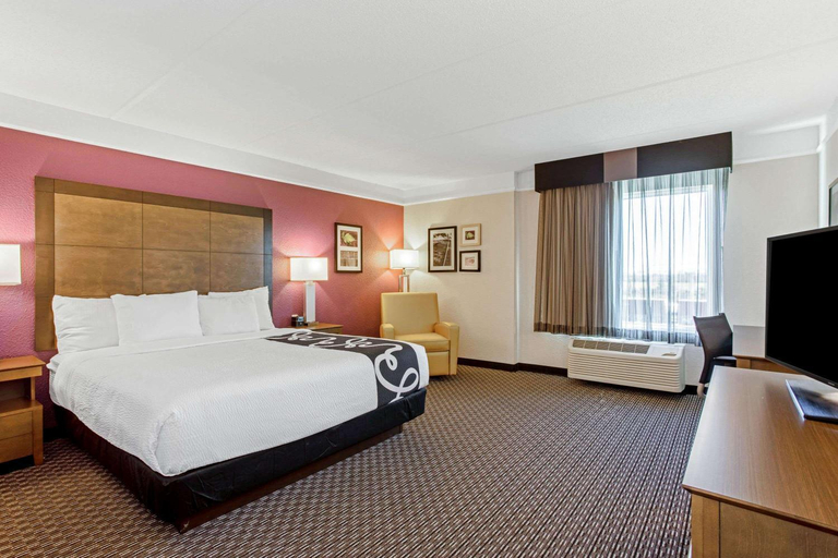 Bedroom 10