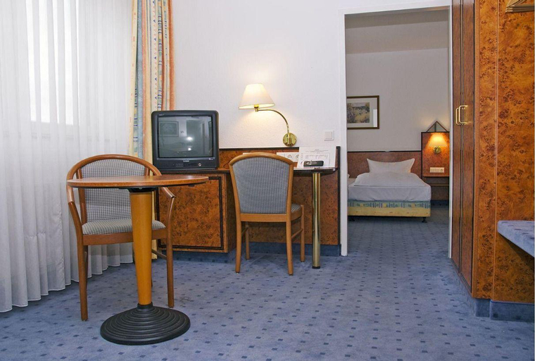 Bedroom 5