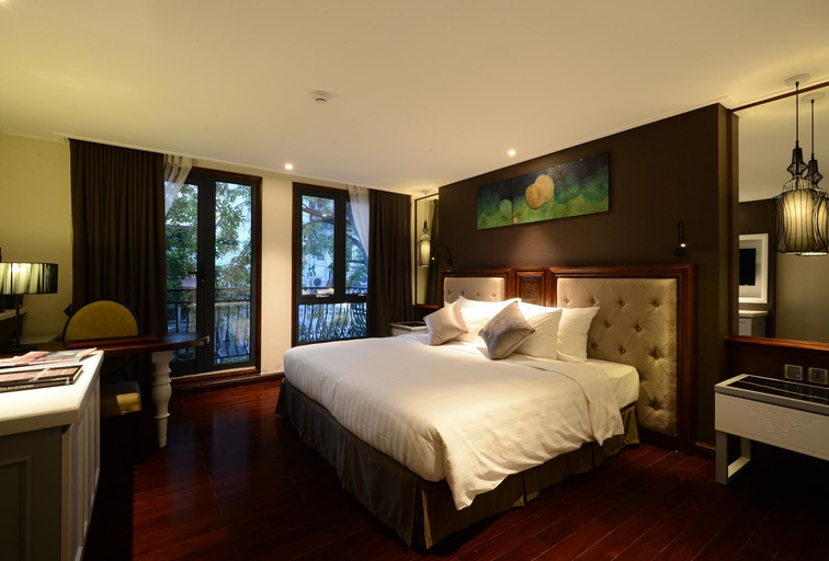 Bedroom 8