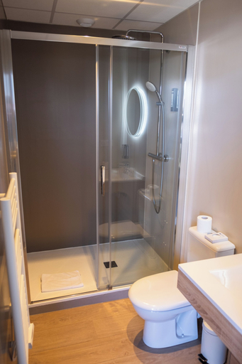 Bathroom 5, TY YS HOTEL, Finistère