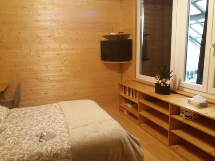 Bedroom 2, Julio Cesar Poligny Jura, Jura