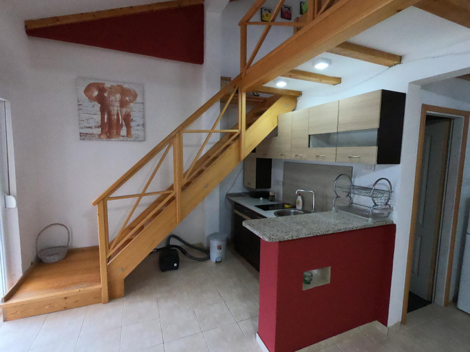 Others 5, Villa Lyra, Trebinje