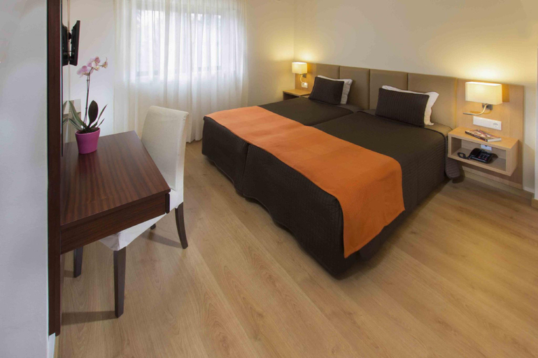 Bedroom 18