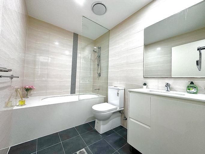 Bedroom 4, Cosy 2-Bedroom Apartment Homebush NSW, Strathfield