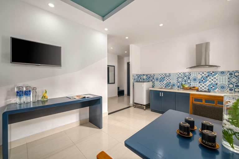 Dining Room 2