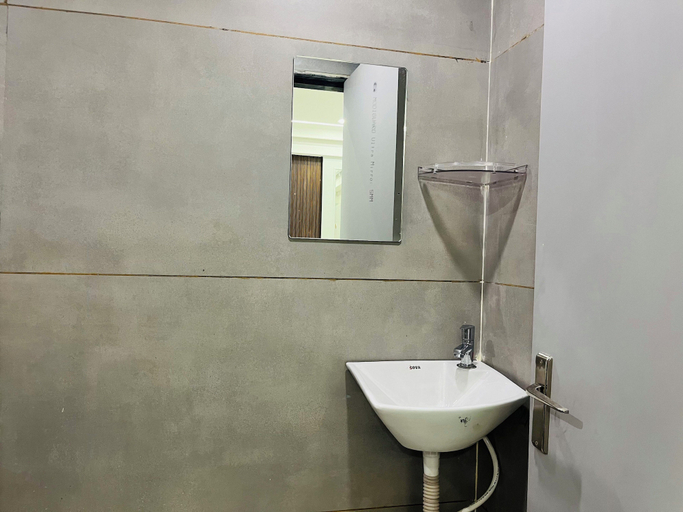 Bathroom 5, Hotel Padmawati Palace, Ujjain