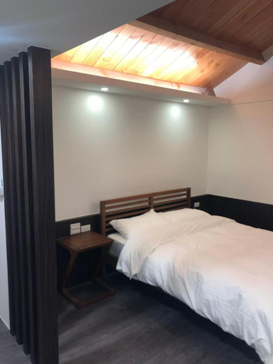 Others 5, Caolingdai BnB, Yulin