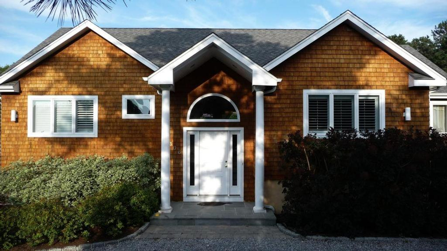 Exterior & Views, Villa Revello - Luxury with pool, Suffolk