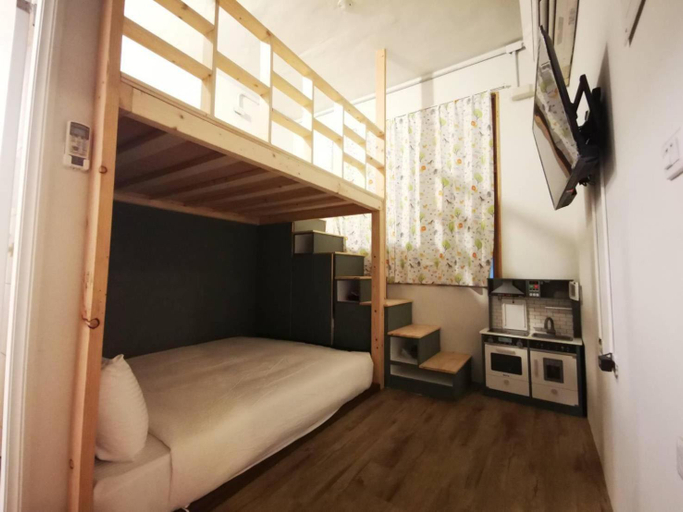 Bedroom 2, Hide-and-Seek Cat Family Full House Homestay, Tainan