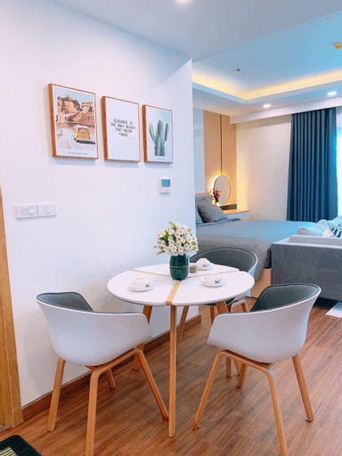 Dining Room 7