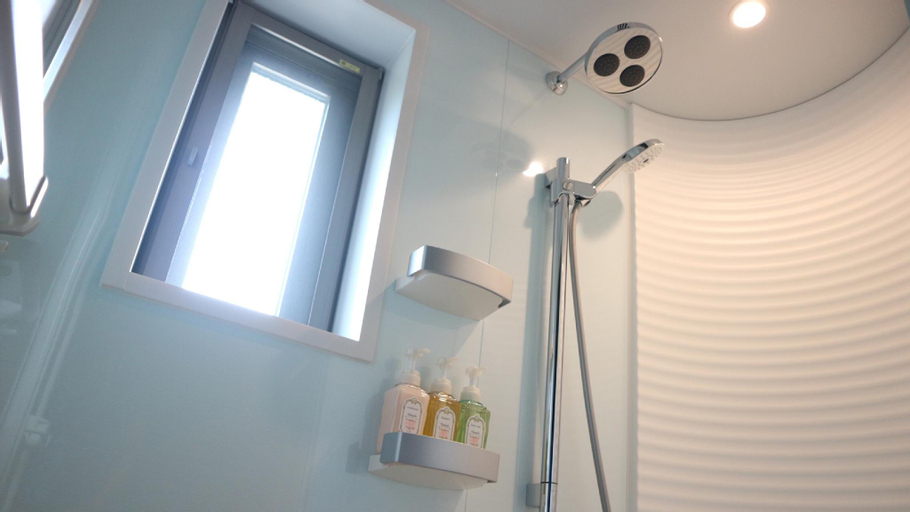 Bathroom 4