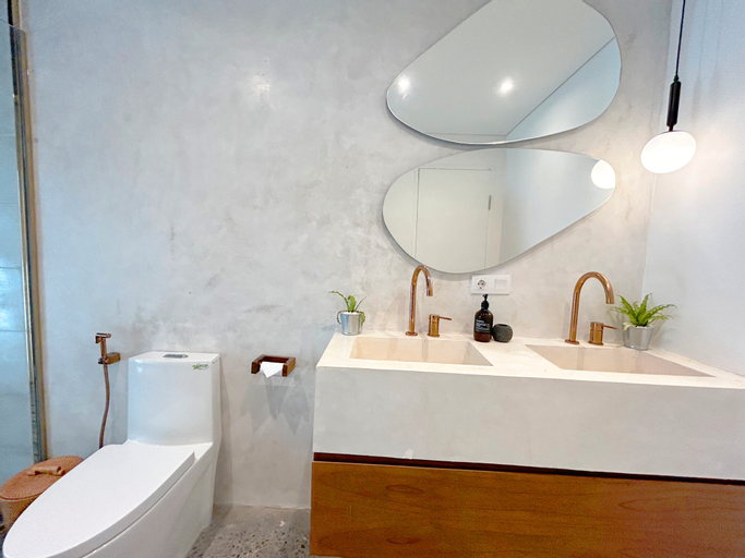 Bathroom 3