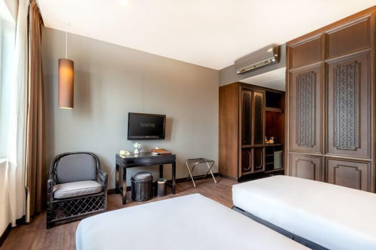 Bedroom 9