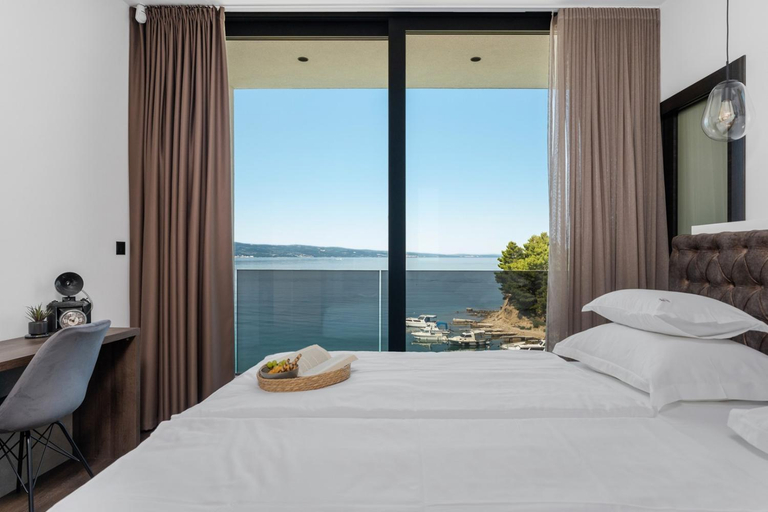 Bedroom, Seafront Villa Kiara with 5 en-suite bedrooms in Omis, Omiš