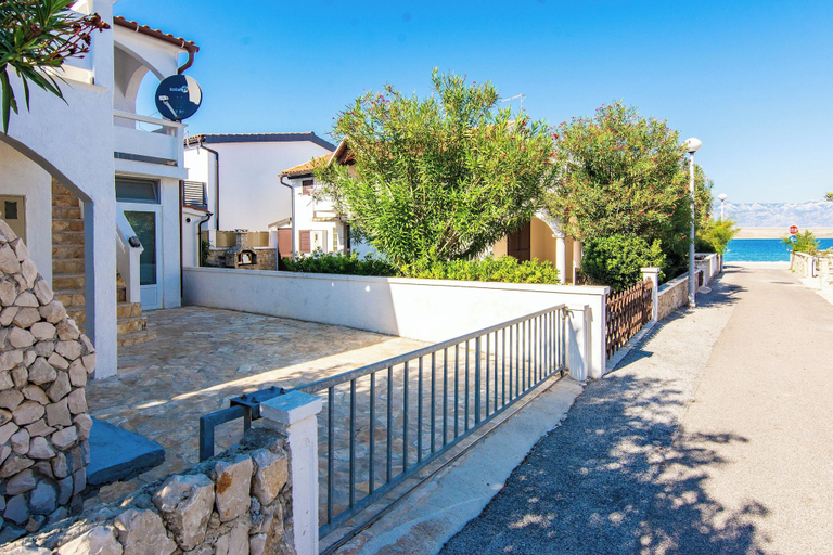 Exterior & Views 2, Apartment Vukosavljevic, Vir