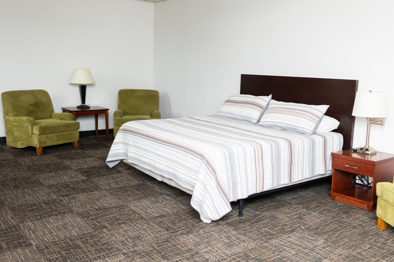 Others 5, Mountain View Lodge, Susquehanna