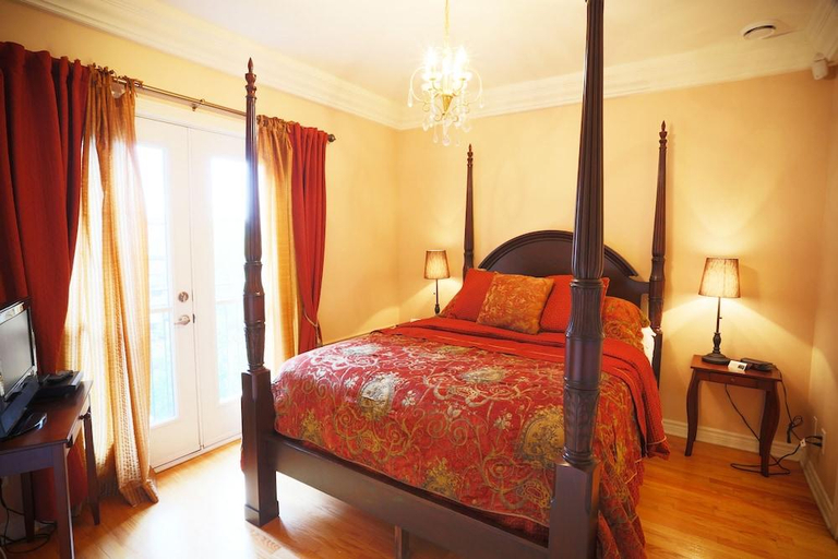 Bedroom 12
