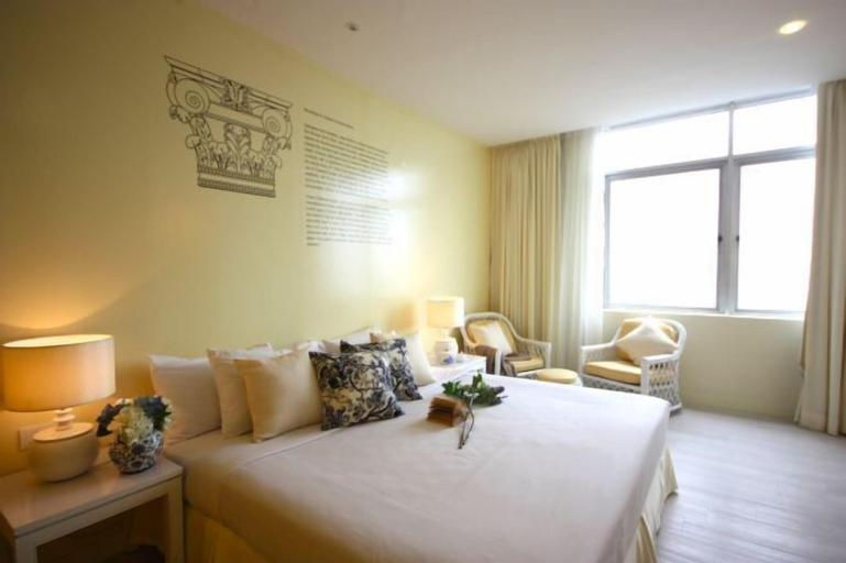 Bedroom 14