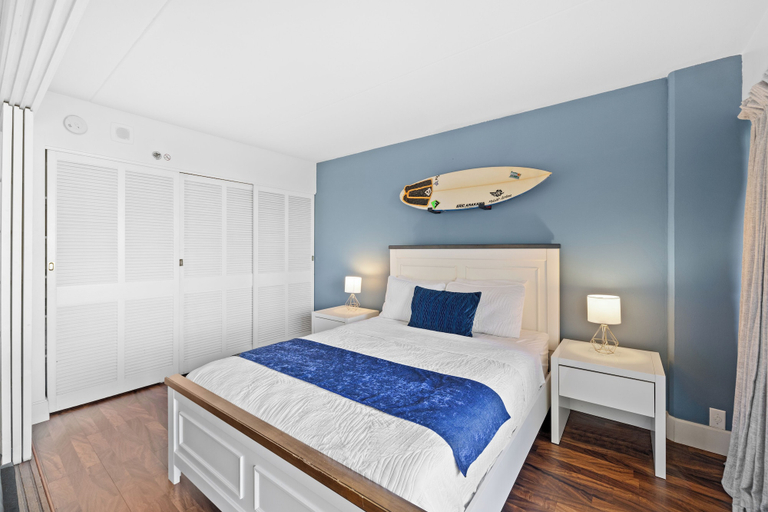 Bedroom 2, Ilikai Hotel Studio, Honolulu
