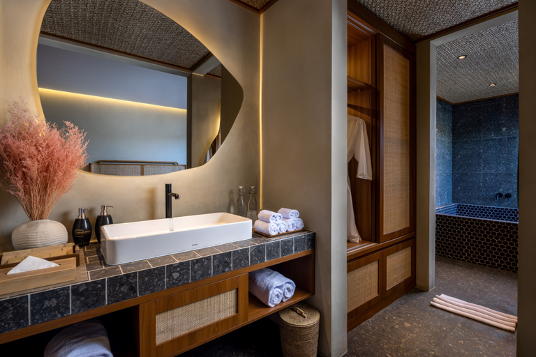 Bathroom 5, Canggu Bagus Suites, Badung