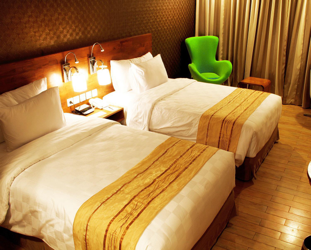 Bedroom 8