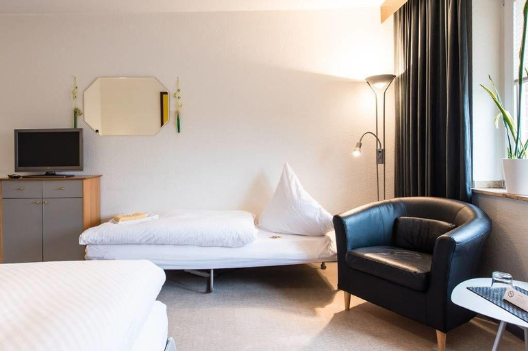 Bedroom 15