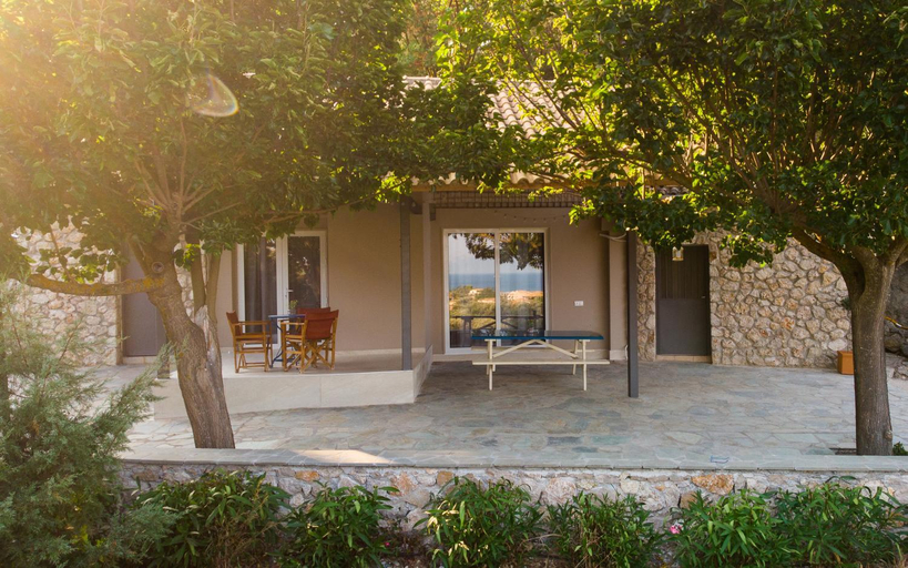 Others 3, Markon Stone House Nikiana, Ionian Islands