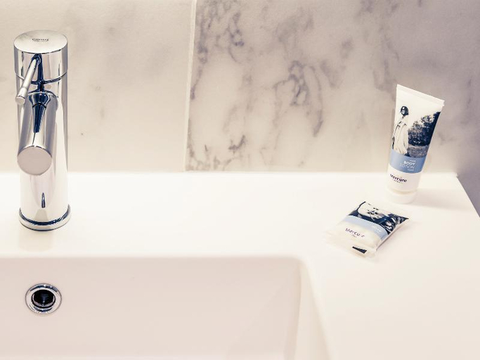 Amenities 2