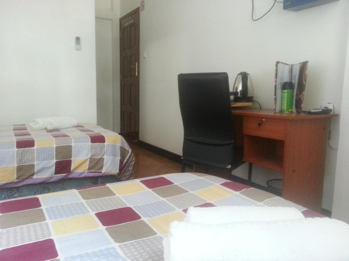 Others 2, The Quiet Corner Guest House, Maputo