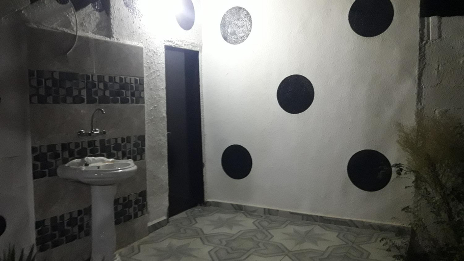 Bathroom 3, Wadi Rum Village Lodge, Quaira